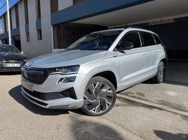 Cliquer pour voir la photo suivante Skoda Karoq 1.5l TSI 150 CV ACT DSG7 Sportline Toit Gris de 2022