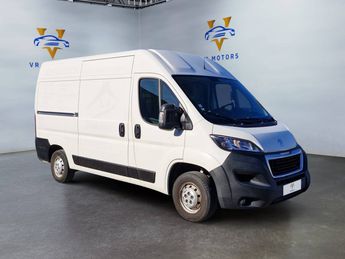  Voir d&eacute;tails -Peugeot Boxer II BLUEHDI 130 PREMIUM PACK 330 L2H2 * P &agrave; Serres-Castet (64)