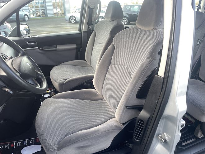 Peugeot 807 2.0 HDI136 CONFORT PACK FAP GRIS CLAIR  de 2008