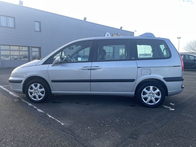 Peugeot 807 2.0 HDI136 CONFORT PACK FAP GRIS CLAIR  de 2008