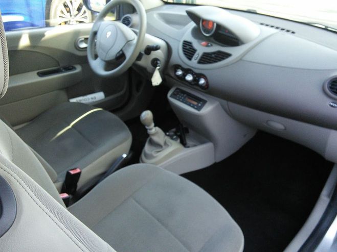 Renault Twingo EN DOUBLE A ANNULER 1.2  75 Expression Gris de 2010