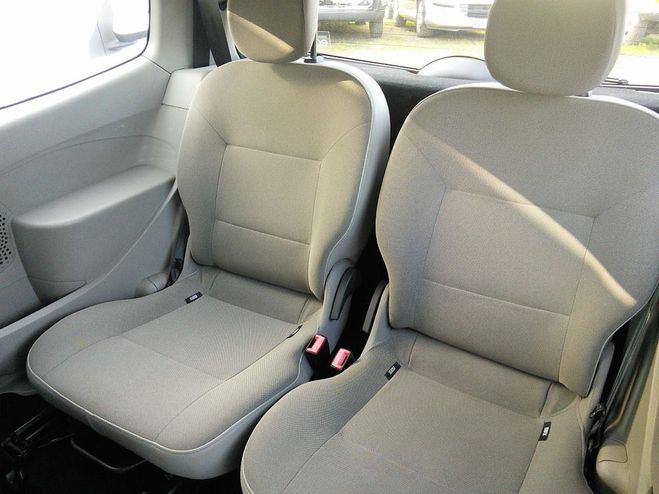 Renault Twingo EN DOUBLE A ANNULER 1.2  75 Expression Gris de 2010