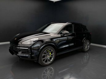  Voir d&eacute;tails -Porsche Cayenne 3.0i V6 - 304 - BVA Tiptronic S 2017 E-H &agrave; Ozoir-la-Ferri�re (77)