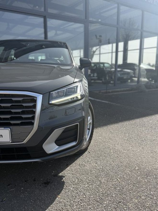 Audi Q2 30 TFSI 116CH SPORT S TRONIC 7 Gris de 2019