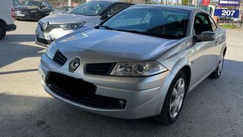  Voir d&eacute;tails -Renault Megane CC II 1.6 16V 110CH DYNAMIQUE BVA &agrave; Cannes (06)