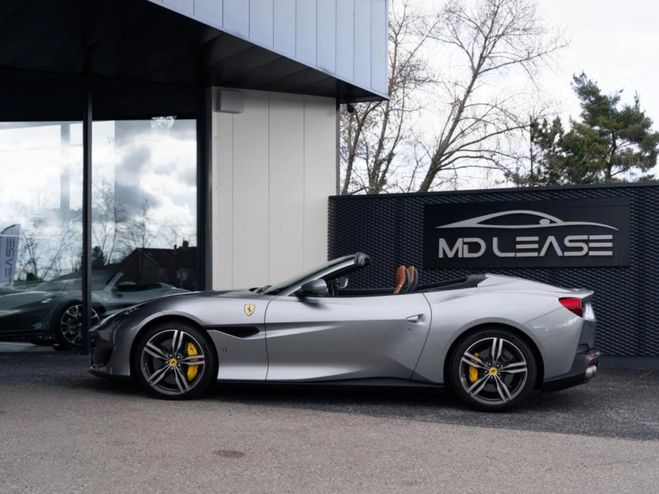 Ferrari Portofino 4.0 V8 600 ch Noir de 2018