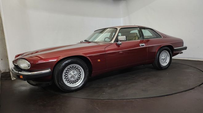 Jaguar XJS coup� Bordeaux de 1992