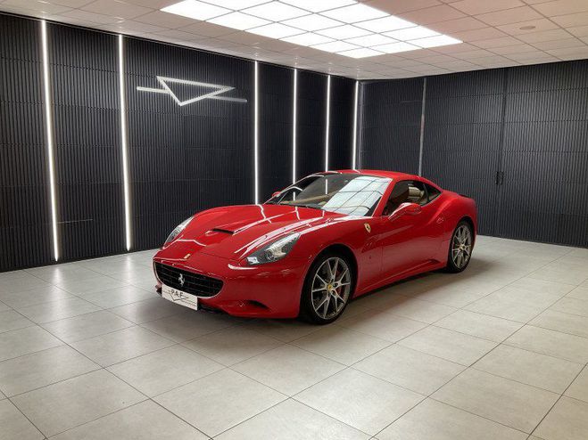 Ferrari California V8 4.3 Rouge Rosso Corsa de 2009