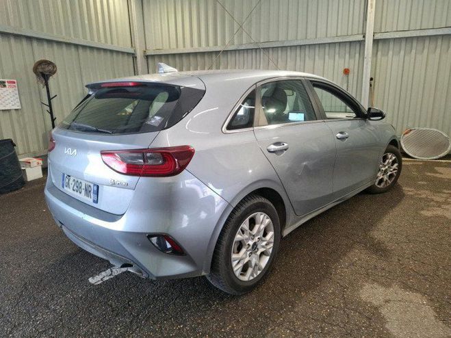 Kia Ceed d CEED 1.6 CRDI 136CH MHEV ACTIVE Gris C de 2022