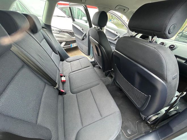 Audi A3 II SPORTBACK 1.6 102 AMBIENTE 90000KM D? Bleu clair de 2006