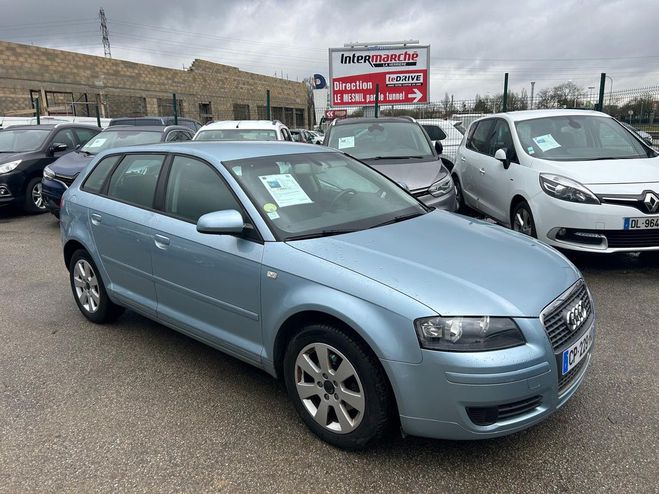 Audi A3 II SPORTBACK 1.6 102 AMBIENTE 90000KM D? Bleu clair de 2006