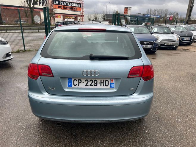 Audi A3 II SPORTBACK 1.6 102 AMBIENTE 90000KM D? Bleu clair de 2006