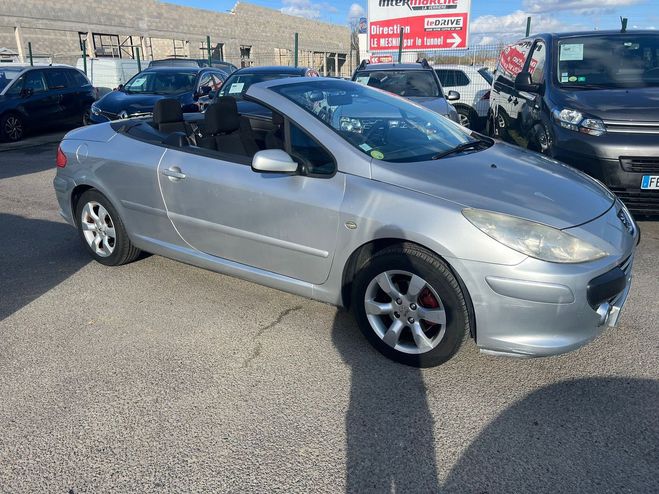 Peugeot 307 (2) CC 1.6 16V SPORT CABRIOLET Gris de 2006