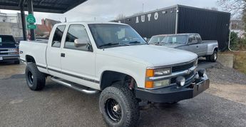  Voir d&eacute;tails -Chevrolet K1500 4x4 5.7 v8 350 ci boite mecanique &agrave; Breteuil (60)
