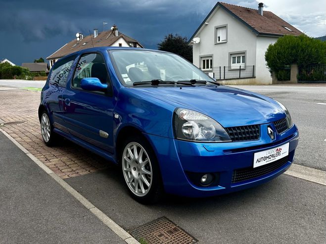 Renault Clio RS 2 172ch RAGNOTTI Bleu de 2002