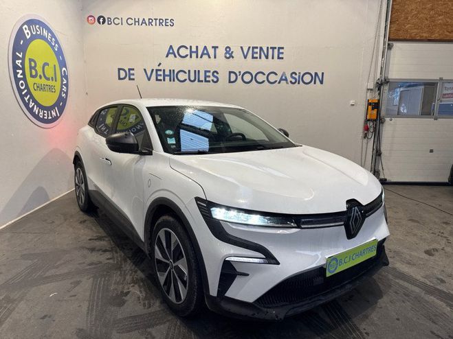 Renault Megane V E-TECH ELECTRIC EV60 130CH EVOLUTION E Blanc de 2023