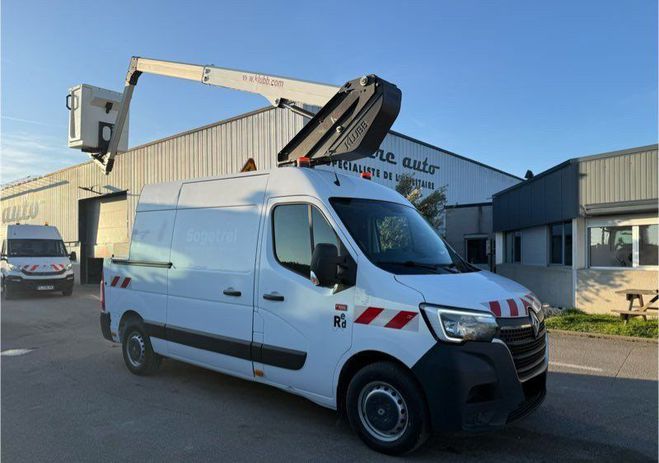 Renault Master l2h2 tronqu� nacelle klubb k26  de 2020