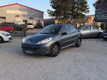  Voir d&eacute;tails -Peugeot 206 1.4e 75ch Urban &agrave; Marsannay-la-C�te (21)