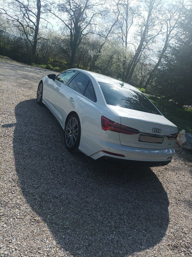 Audi A6 55 TFSI e S line e-hybrid quattro 367 ch Blanc Glacier M�tallis� de 2021