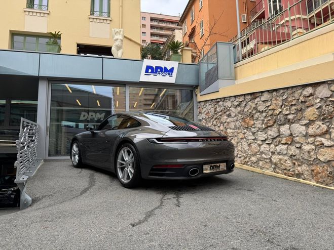 Porsche 911 992 Carrera 4 Gris de 