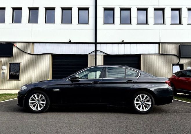 BMW Serie 5 (F10) 518DA 150CH BUSINESS   CARPLAY SS  Gris de 2014