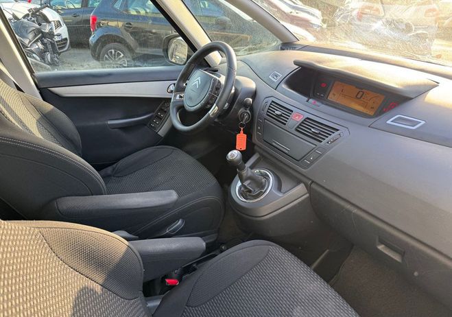 Citroen C4 Picasso 1.6 vti 120ch pack Beige de 2011