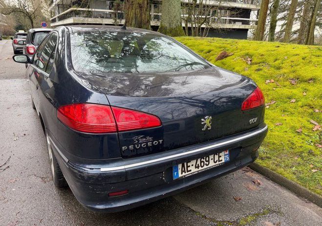 Peugeot 607 v6 hdi f�line diesel Bleu de 2009