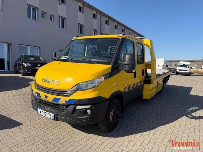 Iveco Daily vu 70c18 3.0 hpi 180 7 tonnes ssis doubl Jaune de 2016