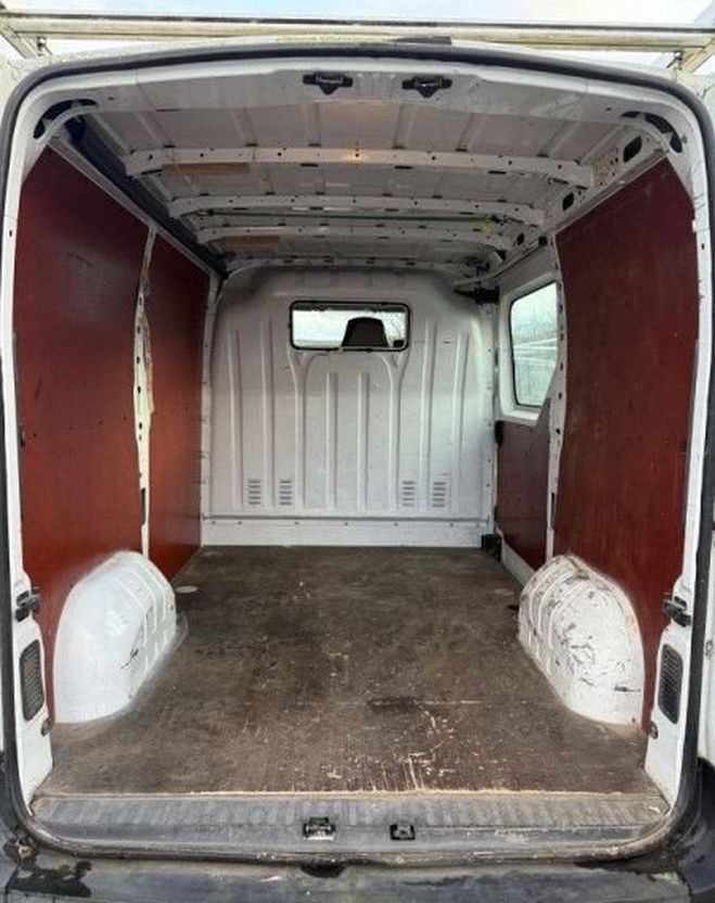 Renault Master III FG F2800 L1H1 2.3 DCI 100CH CONFORT Blanc de 2013