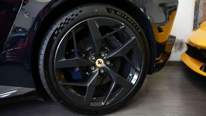 Ferrari 12Cilindri 12 6.5 V12 830ch Bleu de 2025