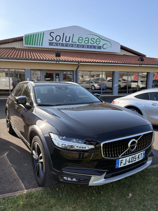 Volvo V90 II Cross Country D4 2.0 TDi 16V AWD 190  Noir de 2019
