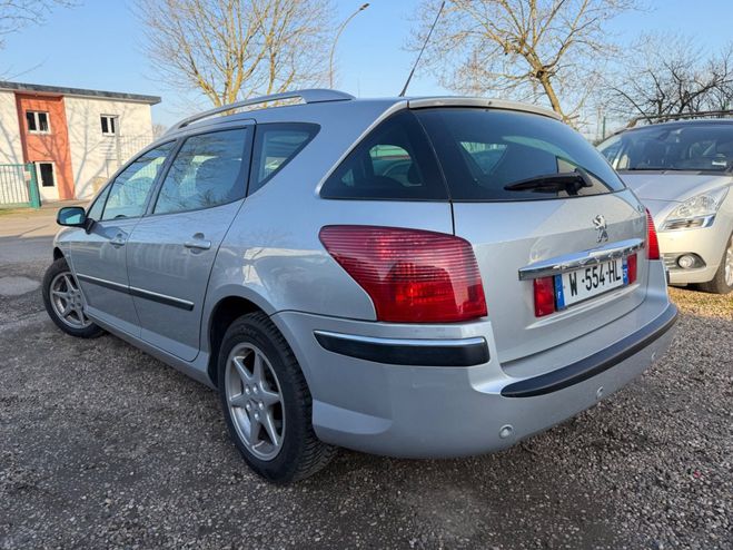 Peugeot 407 SW 2.0 HDI 136 PREMIUM* 95000 KMS * X�NO Gris de 2004