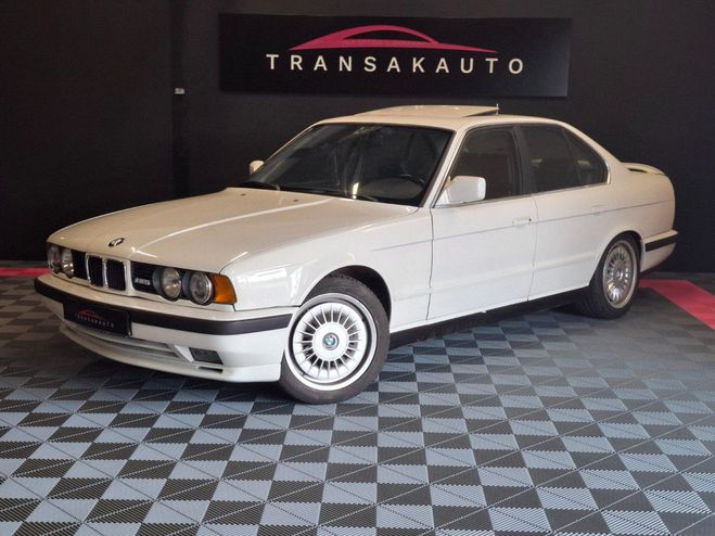 Cliquer pour voir la photo suivante BMW M5 3.6i e34 Blanc de 1989