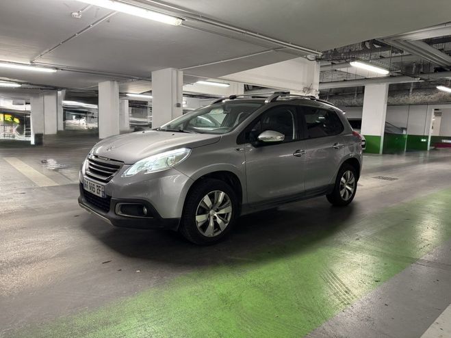 Peugeot 2008 1.2 PureTech Allure Gris M�tallis� de 2015