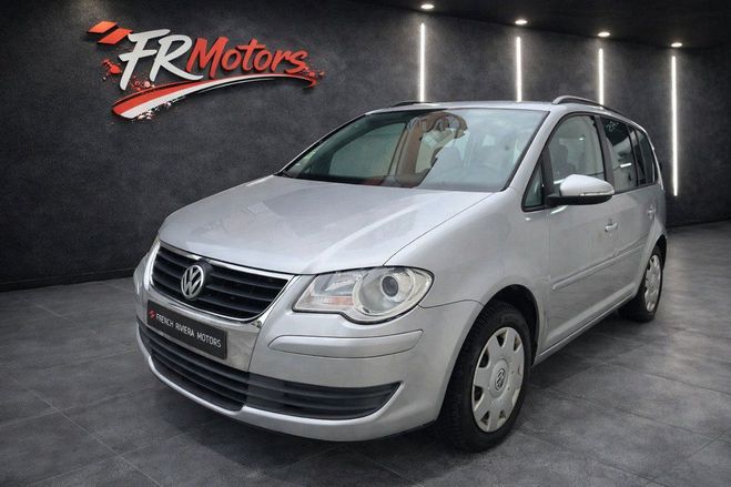 Cliquer pour voir la photo suivante Volkswagen Touran - 7 PLACES - 1.4 TSI - Trendline - Clim Gris Clair de 2010
