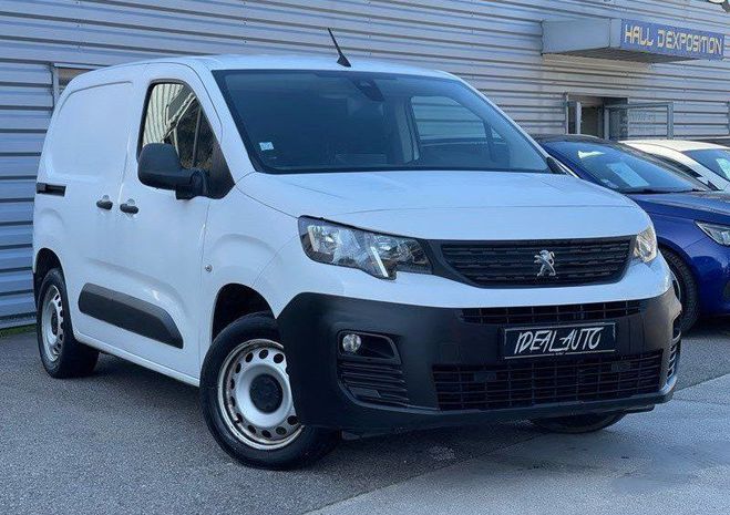 Cliquer pour voir la photo suivante Peugeot Partner Standard BlueHDi 130ch S&S Asphalt CarPl Blanc de 2019
