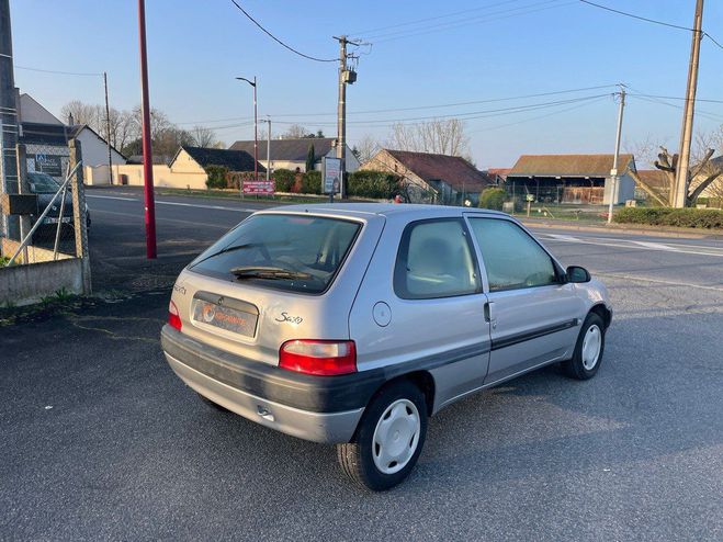 Citroen Saxo 1.5 diesel garantie 12 mois Gris de 2001