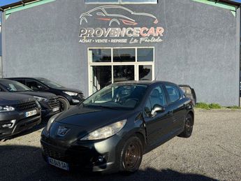  Voir d&eacute;tails -Peugeot 207 1.4 HDI70 ACTIVE 5P &agrave;  La Farl�de (83)