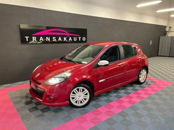  Voir d&eacute;tails -Renault Clio III 1.6 16V 128 GT &agrave; Harfleur (76)