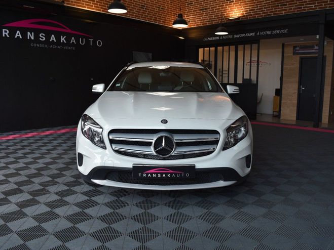 Mercedes Classe GLA CLASSE 180 d INSPIRATION Blanc de 2016