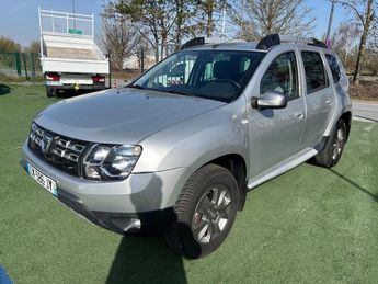  Voir d&eacute;tails -Dacia Duster 1.2 TCE 125 PRESTIGE 4X2 &agrave; Reims (51)
