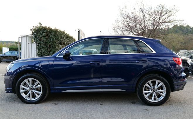 Audi Q3 II 45 TFSIe 245 CH S-LINE S TRONIC 7 TVA Bleu de 2024