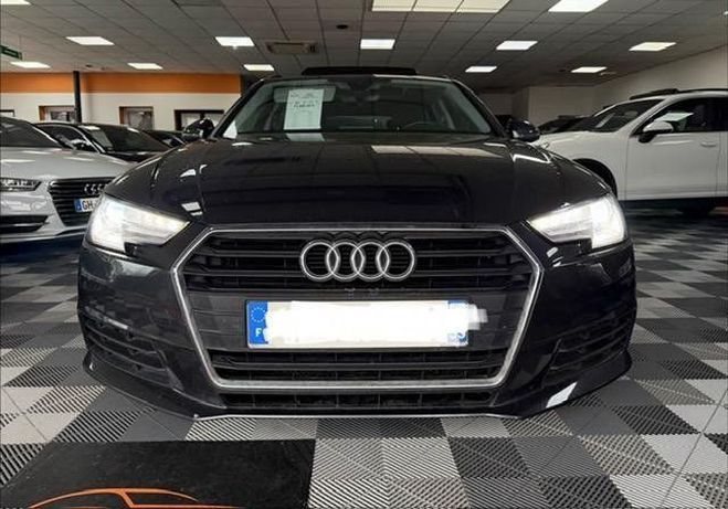 Audi A4 AVANT 30 TDI Noir de 2019