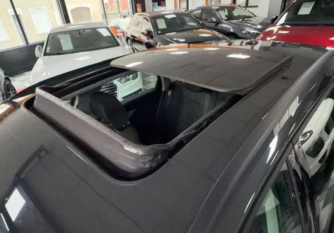 Audi A4 AVANT 30 TDI Noir de 2019