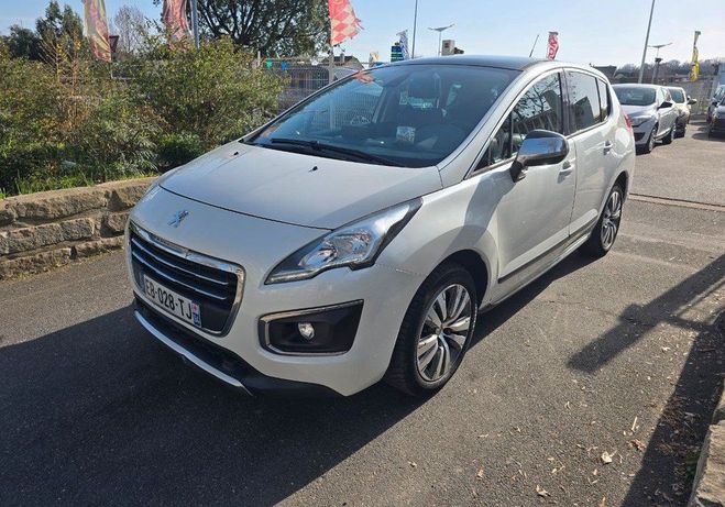 Peugeot 3008 1.2l ess 130 Allur 86 000km Blanc de 2016