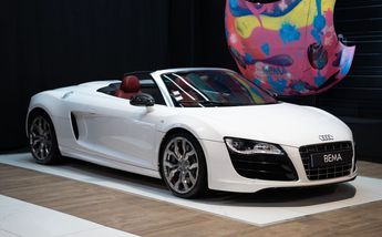  Voir d&eacute;tails -Audi R8 V10 SPYDER 5.2 525 CV | Origine France B &agrave; Saint-Michel-sur-Orge (91)