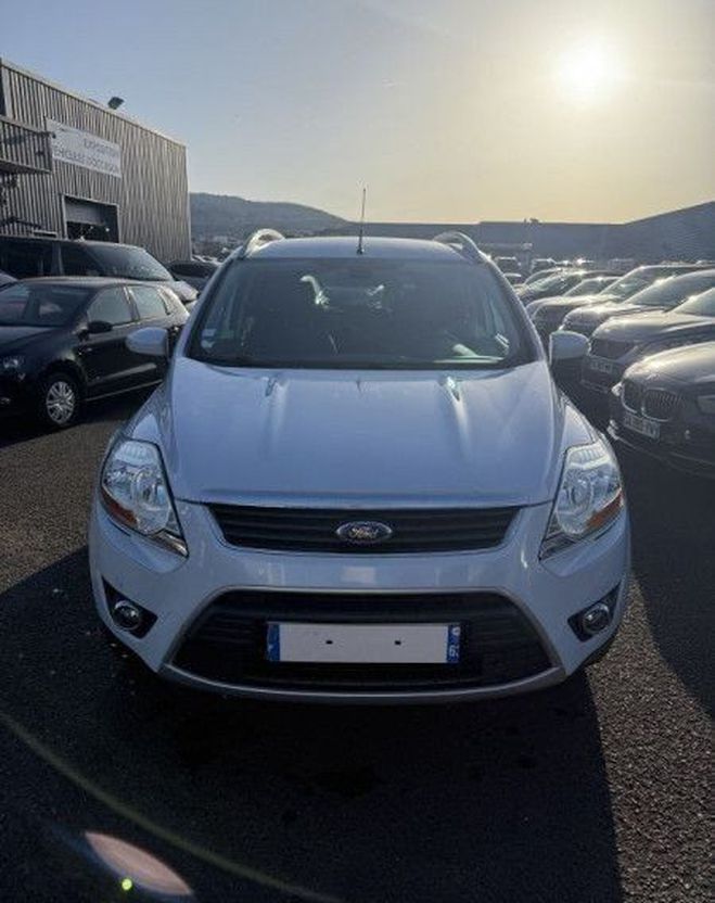 Ford Kuga 2.0 TDCI 136CH DPF TITANIUM 4X2 Blanc de 2010