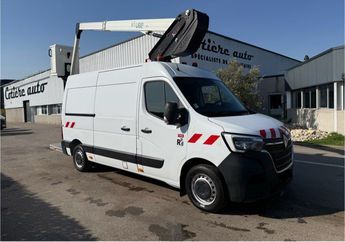  Voir d&eacute;tails -Renault Master l2h2 nacelle klubb k32 2022 &agrave;   La Boisse (01)