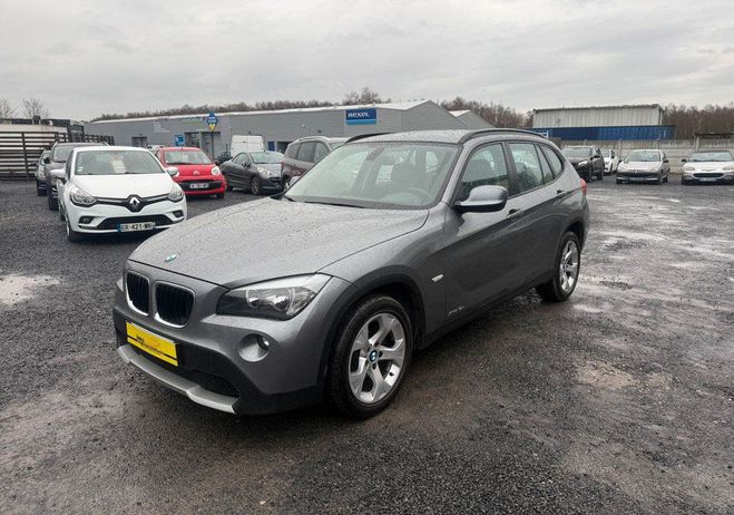 BMW X1 X-drive 18D 2 litres Diesel 136 chx ��Fa Gris de 2011