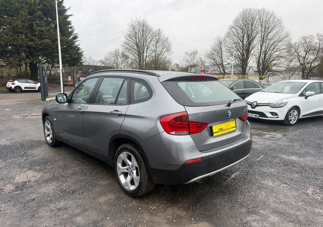 BMW X1 X-drive 18D 2 litres Diesel 136 chx ��Fa Gris de 2011